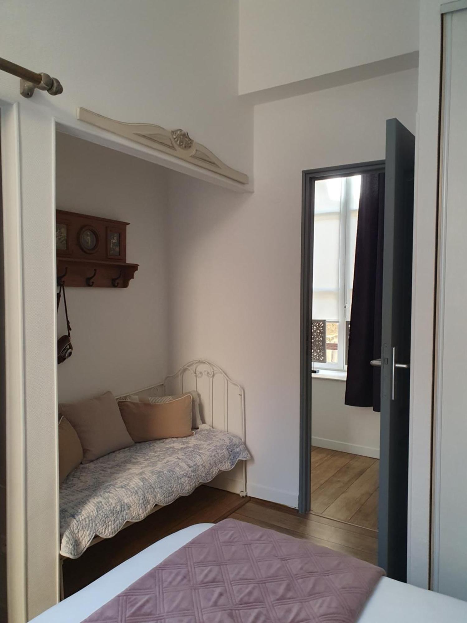 L Appart D En Face Sarlat Exterior foto